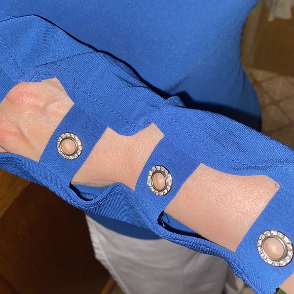 Mesmerize Rhinestone Sleeve Top - Picture 5 of 6